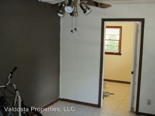 807 Cherokee Avenue - Photo 3 of 6