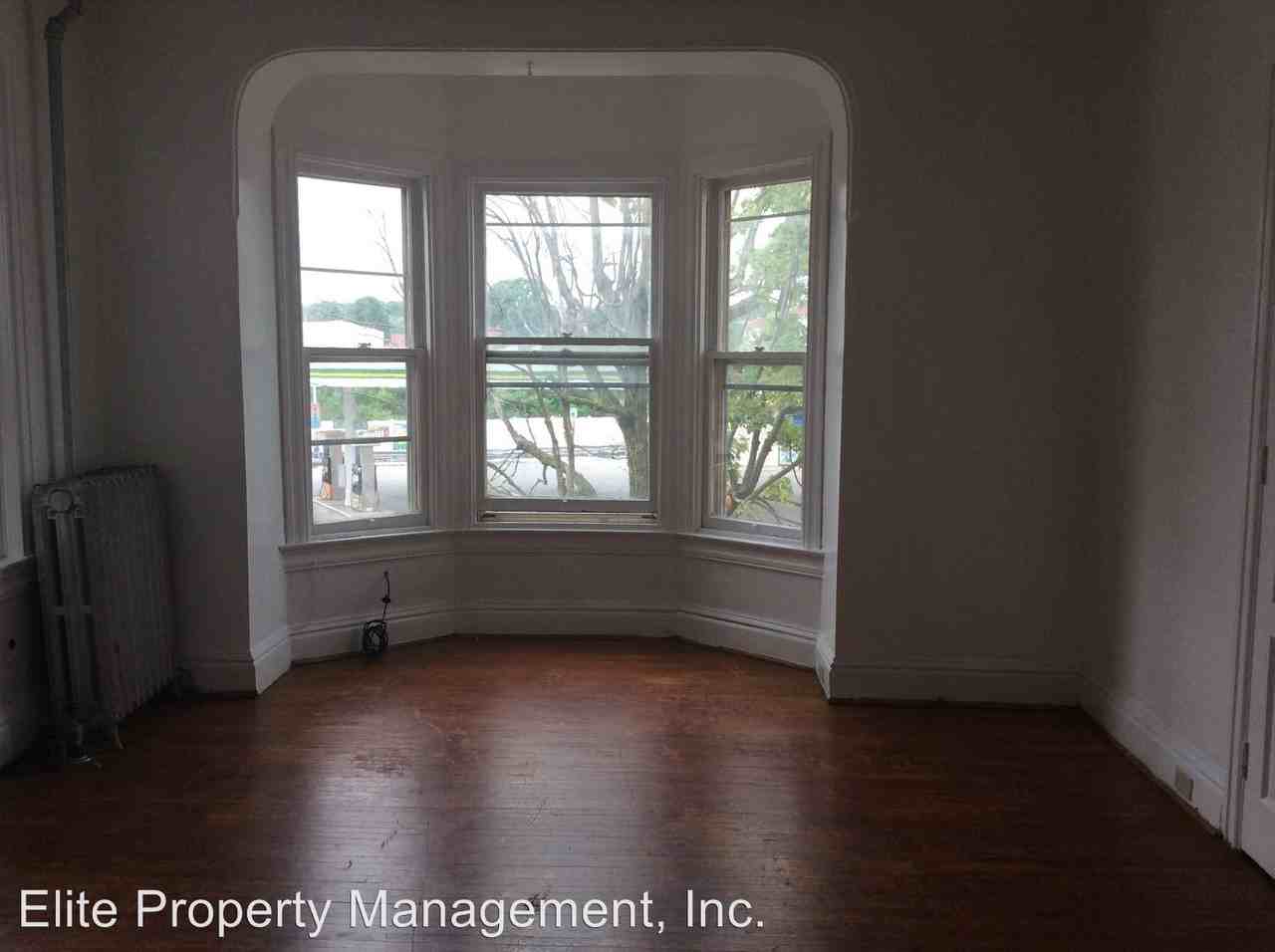 1116 W Market St #2TB - Photo 2 of 12