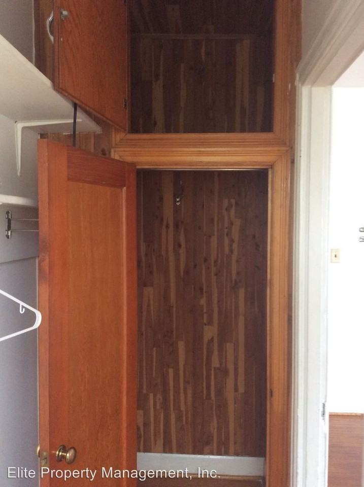 1116 W Market St #2TB - Photo 3 of 12