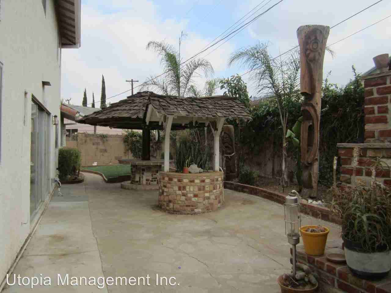 2086 Finch Ct - Photo 2 of 11