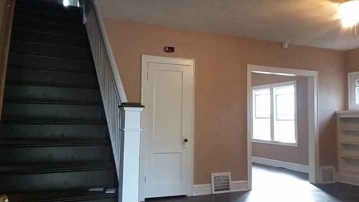 6 N Center St - Photo 2 of 10