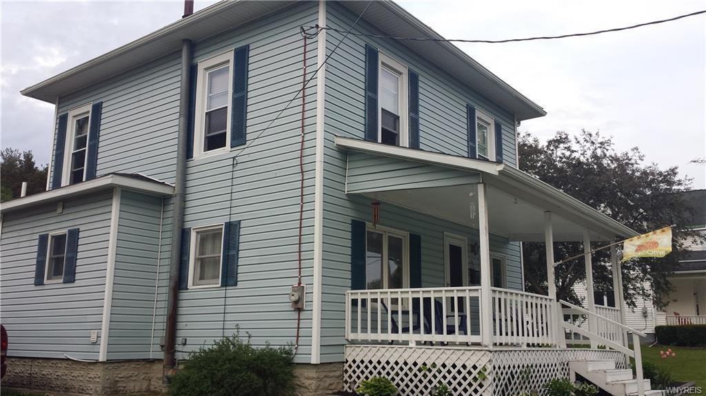 46 Maple Ave - Photo 3 of 4