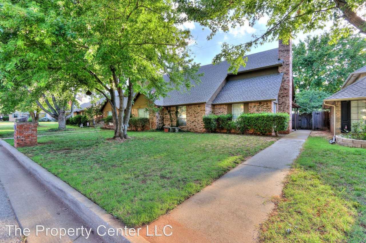 6911 N Spinnaker Ln - Photo 2 of 29