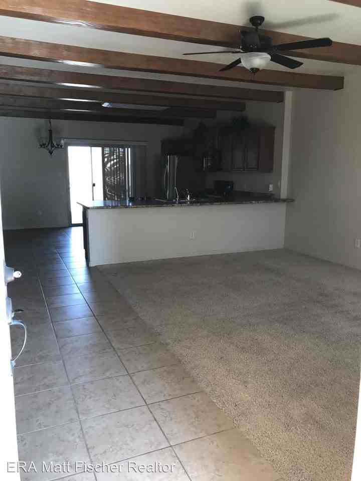 2635 E Moonlight Way - Photo 2 of 15