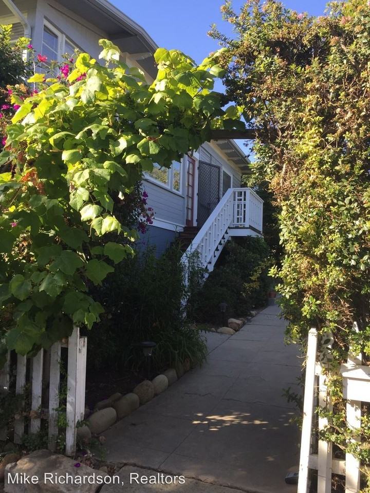 435 E Sola St - Photo 2 of 16