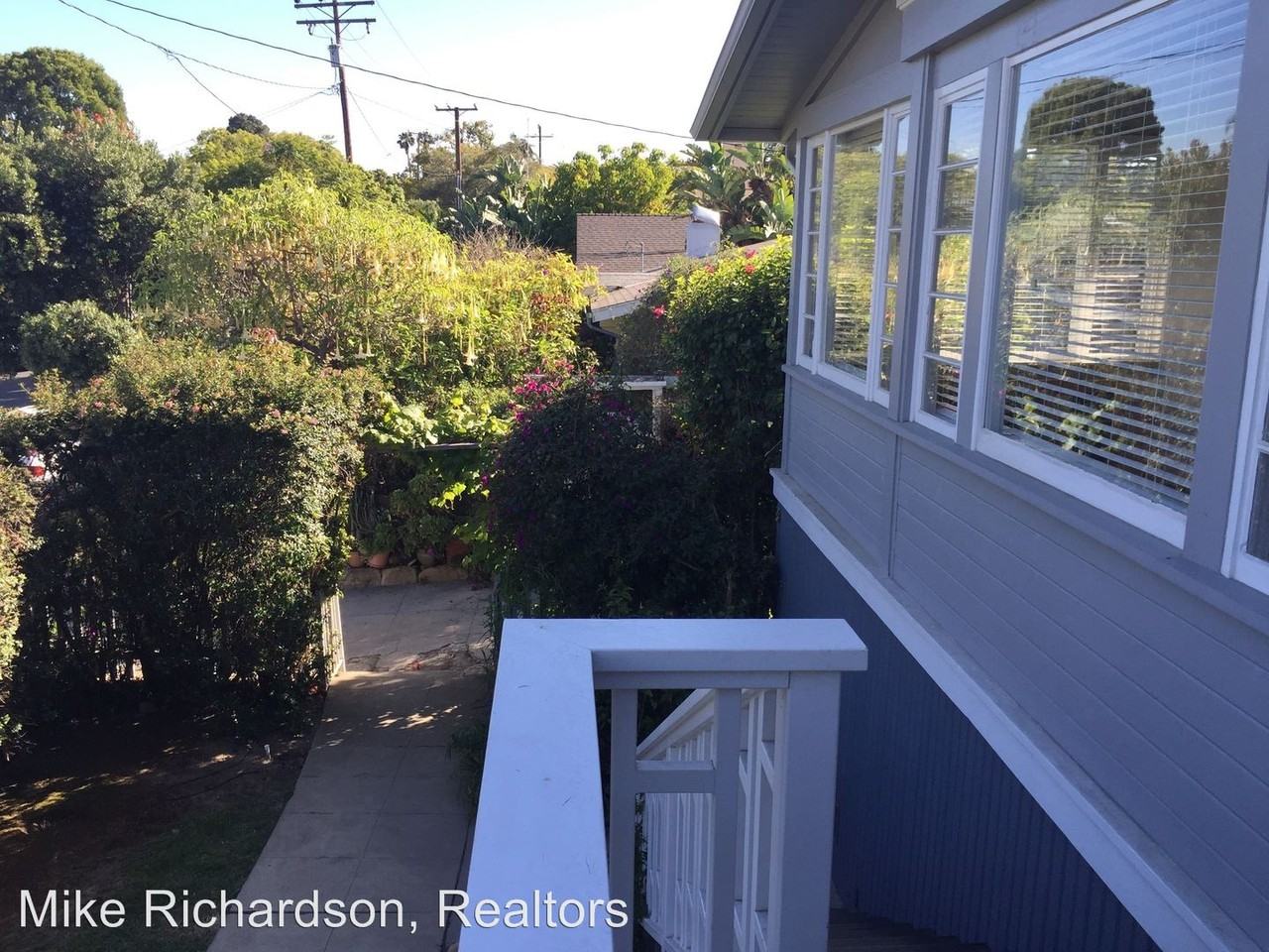 435 E Sola St - Photo 3 of 16