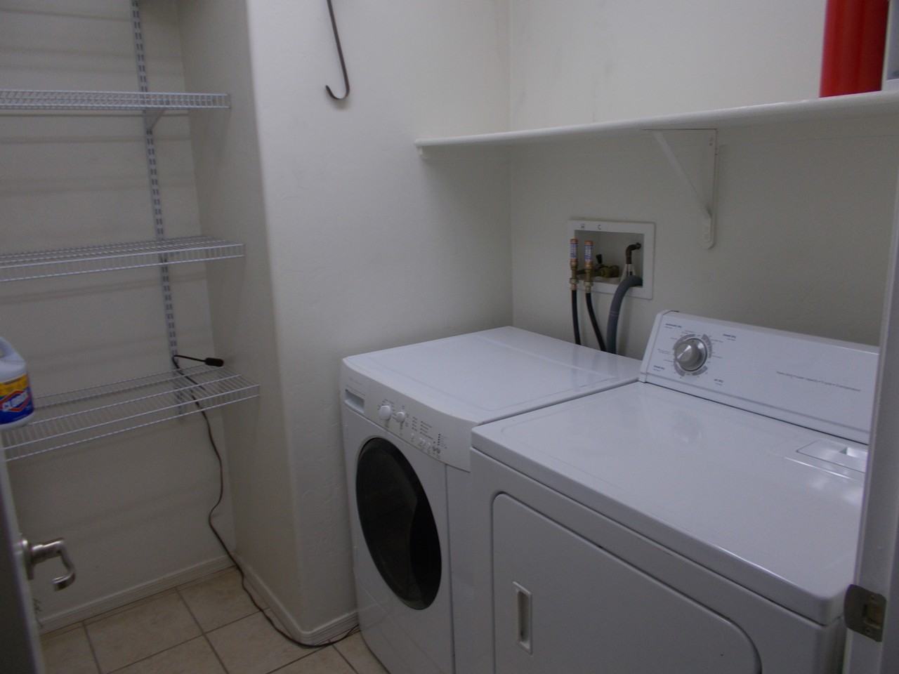 1010 E Mowry Wash Ln - Photo 3 of 19