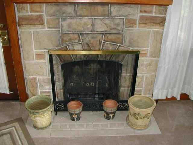 1472 Craig Robertson Rd SE - Photo 3 of 7