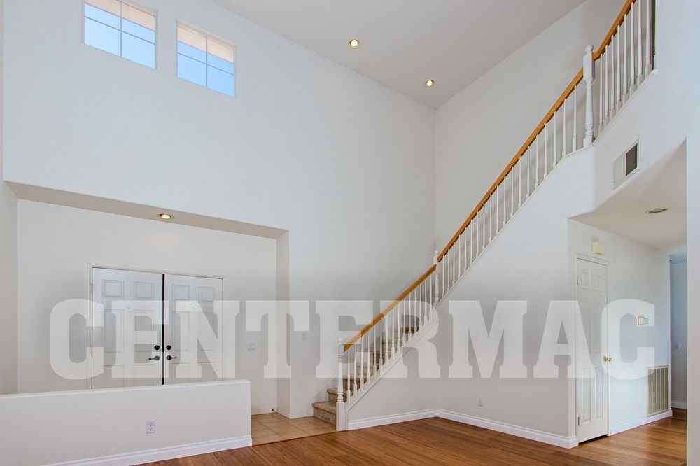 5837 Oceanview Ridge Ln - Photo 3 of 19