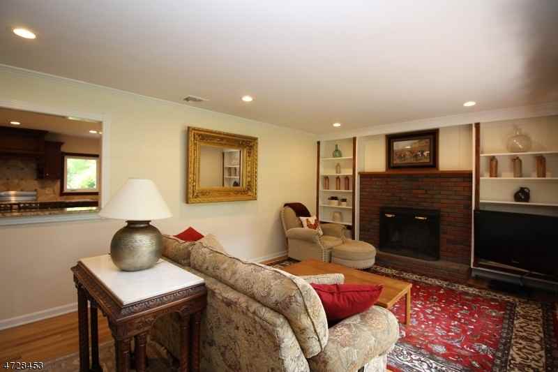 17 Parker Rd - Photo 3 of 18