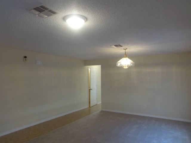 1921 Knollcrest Dr - Photo 2 of 14