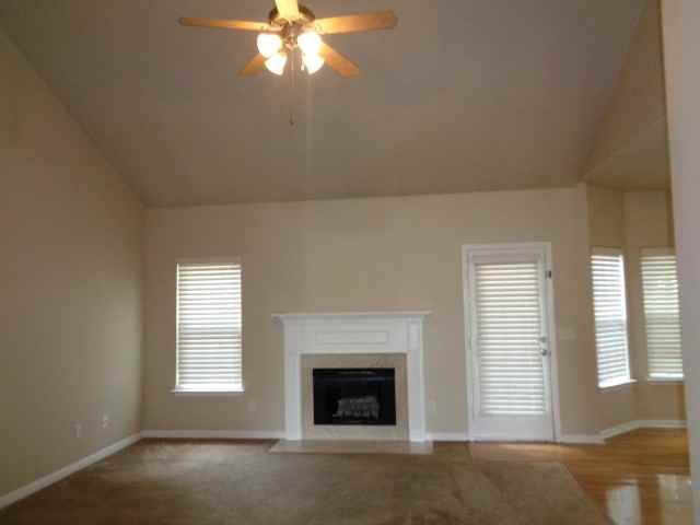 100 Autumn Oaks Ct - Photo 2 of 10