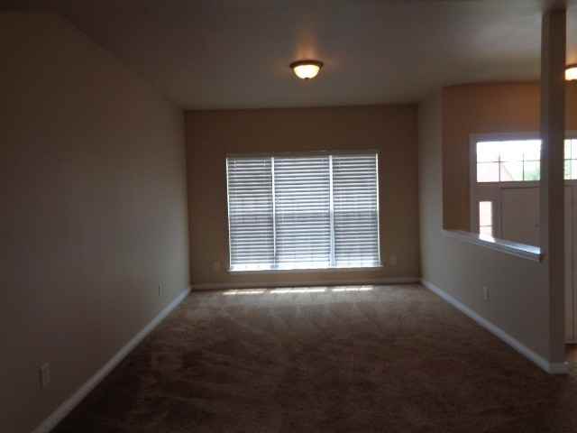 100 Autumn Oaks Ct - Photo 3 of 10