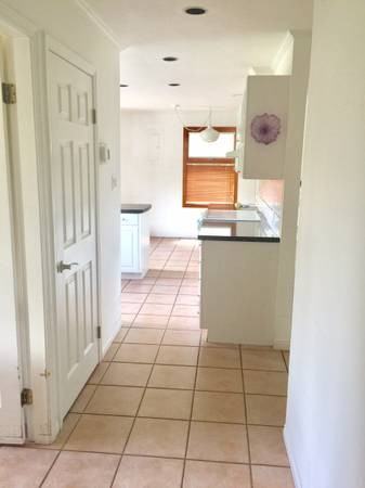 1374 Tatlow - Photo 3 of 10