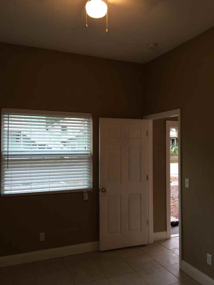 1300 28th Ave N #B - Photo 3 of 11