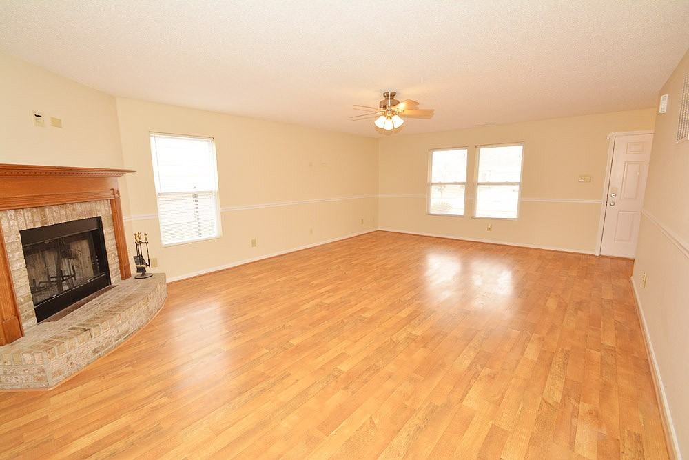 777 Hickory Pine Dr - Photo 2 of 21