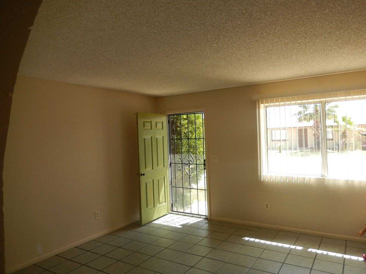 3819 E Sailboat Pl - Photo 2 of 5