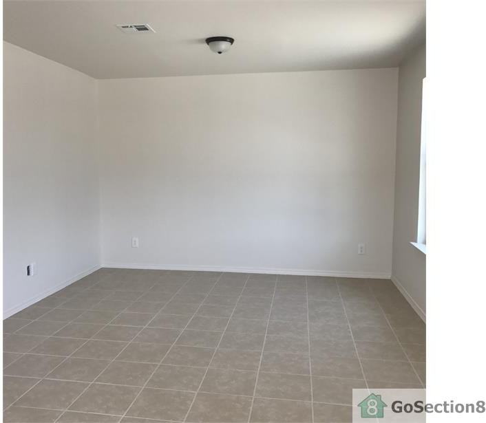 216 Placida - Photo 2 of 7