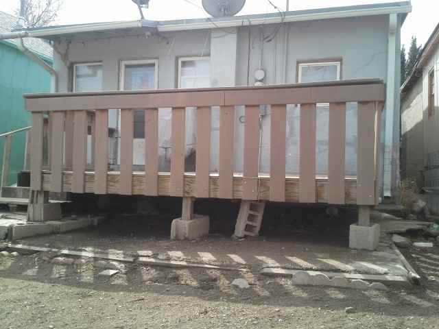 425 E Beech St - Photo 2 of 9