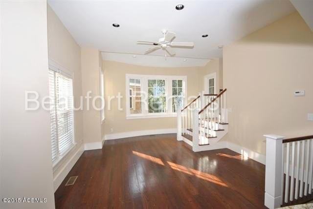 1616 Paris Ave - Photo 3 of 8