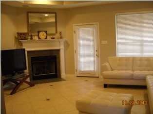 1634 Parkmoor Ct - Photo 2 of 7