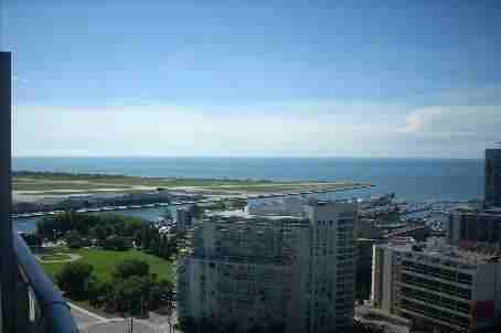 38 Dan Leckie Way #2703