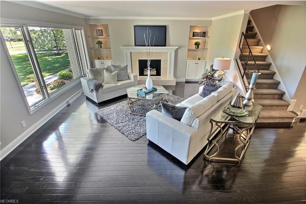 31949 Gates Mills Blvd - Photo 2 of 31