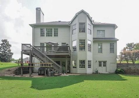 402 Carriage Oaks Dr - Photo 3 of 9