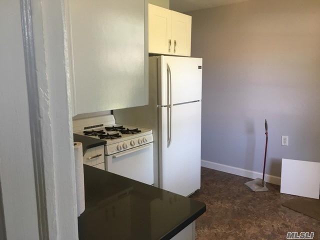 2131 Wantagh Ave - Photo 2 of 7