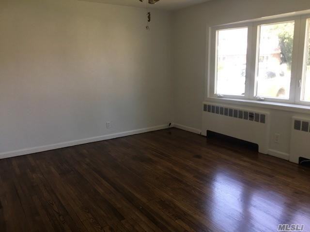 2131 Wantagh Ave - Photo 3 of 7