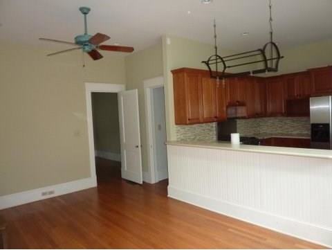 416 Adams St - Photo 3 of 33