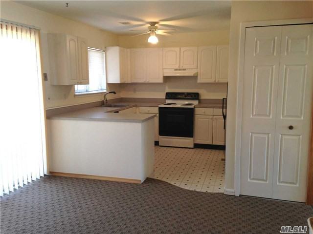 740 Greenbelt Pkwy W - Photo 2 of 20