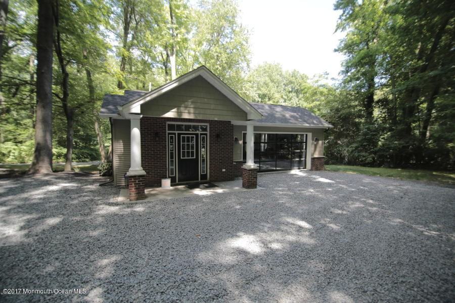 59 New Monmouth Rd - Photo 2 of 4