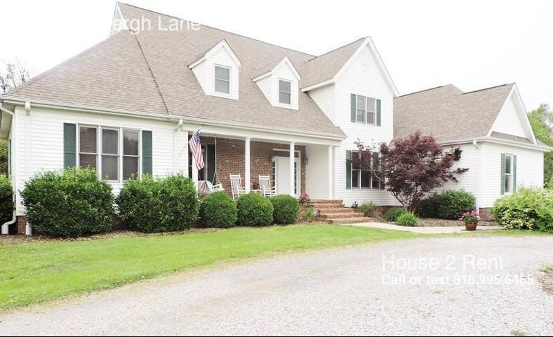 1517 Lindbergh Ln