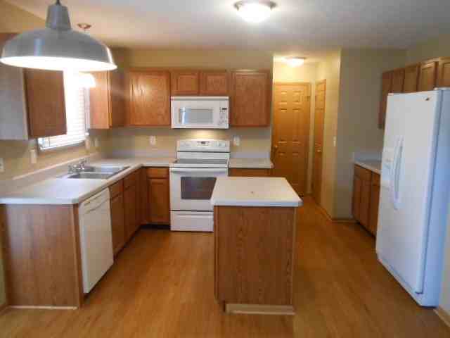 5766 Wellbrid Drive - Photo 3 of 12