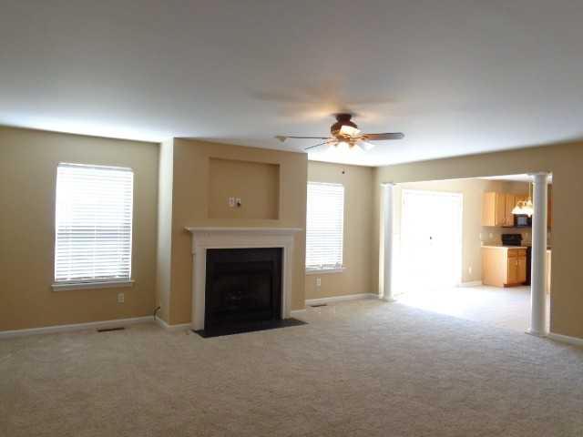 1129 Blairfield Dr - Photo 2 of 15