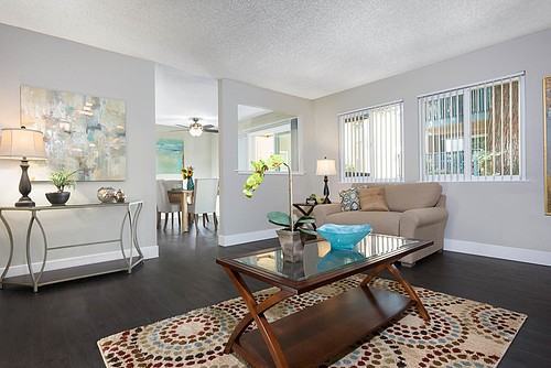 22160 Center Street - Photo 4 of 18