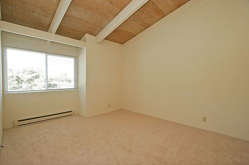 450 Harvard Avenue - Photo 5 of 50