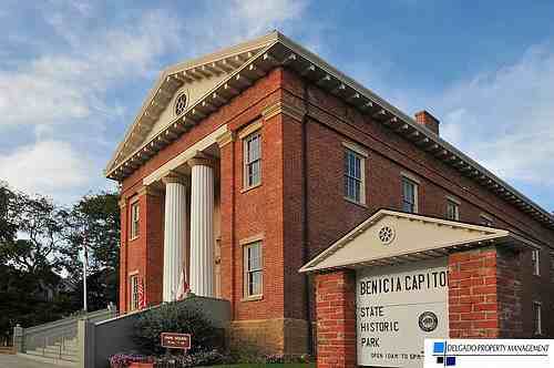 917 First Street - Photo 7 of 36