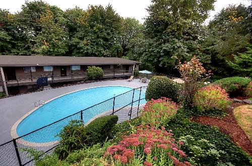 14438 59th Avenue South - Photo 3 of 8