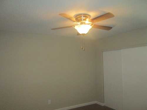 2201 Manhattan Blvd - Photo 7 of 27