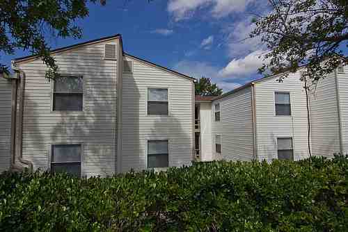 1300 Valparaiso Dr. - Photo 6 of 46