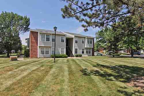 5811 Spring Run Circle - Photo 3 of 50