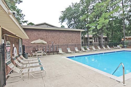 5725 Old Pascagoula Rd - Photo 2 of 32