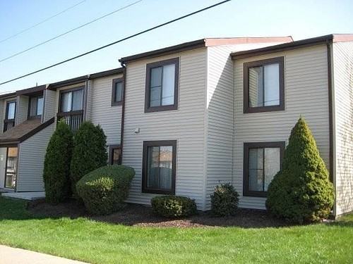 2000 Tall Trees Dr. - Photo 2 of 26