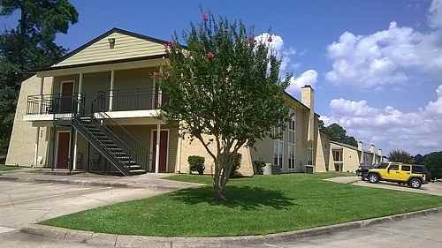 215 N. Gladys St. - Photo 6 of 48