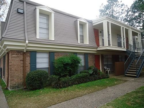 11888 Old Hammond Hwy - Photo 2 of 21