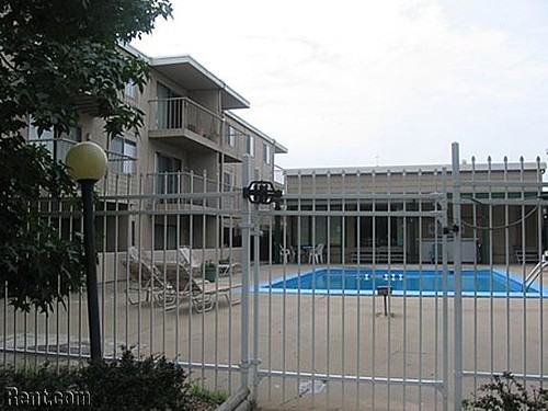 710 SW Fairlawn Road - Photo 6 of 6