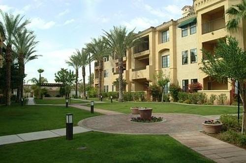 5302 East Van Vuren St - Photo 4 of 11