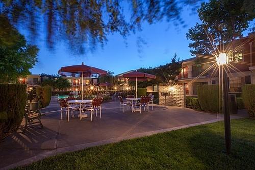 48 Washington St. - Photo 2 of 26